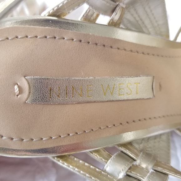 Nine West Gold Cork Wedge Sandals 10M EUC - Picture 10 of 15